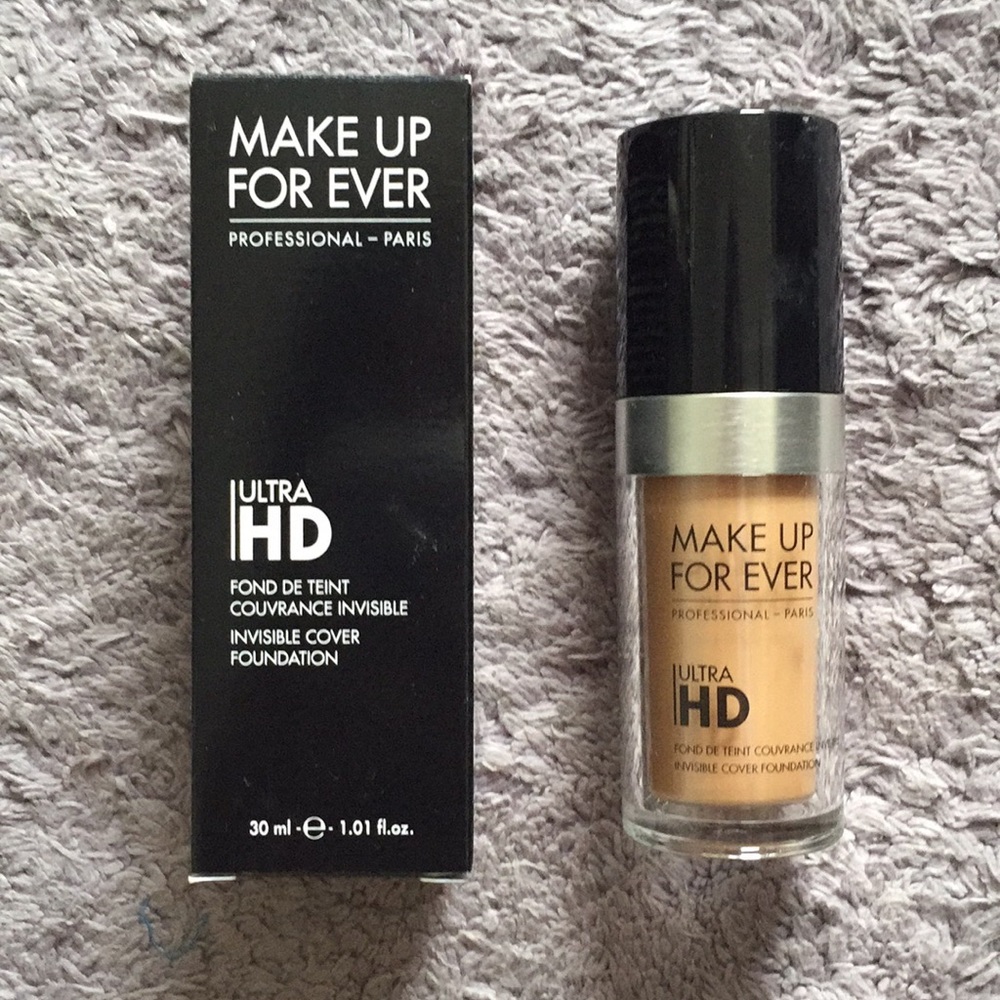 ULTRA HD MAKEUP FOREVER FOUNDATION Y335